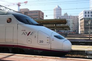 El TAV que uneix Girona i Figueres amb Lió ja funciona cada dia