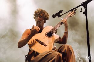 Guitarricadelafuente s'acomiada de Catalunya amb una nit memorable a Roses