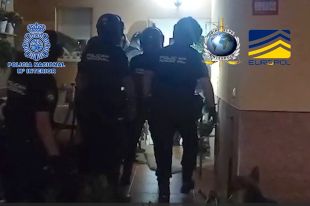 Quatre detinguts a Girona d'una xarxa que traficava amb immigrants cubans