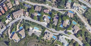 Tres multes per omplir piscines a Begur i a un centenar de ''reincidents'' per consum excessiu