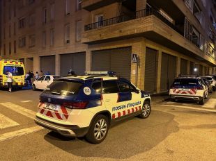 Troben una jove de 27 anys morta en un pis de Girona