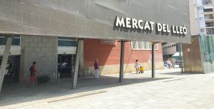 El PSC de Girona denuncia temperatures elevades a l'interior del Mercat del Lleó