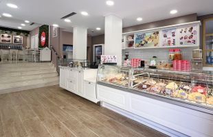 L'empordanesa Gelati Dino inaugura a Madrid i Doha