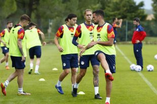 La selecció d’Andorra prepara dos partits classificatoris per a l’Eurocopa a TorreMirona