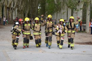 Més de mil participants a la cursa dels Bombers de Girona per ''apagar el càncer''