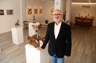 Obre una galeria d'art a Sant Joan de les Abadesses i omple un buit de 20 anys