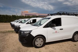 Girona incorpora nou furgonetes elèctriques a la flota de vehicles municipals