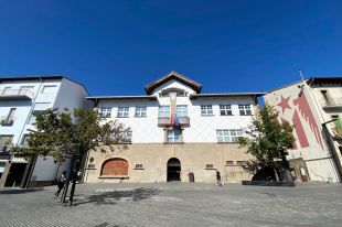 Olot presenta un pressupost de 44,16 MEUR i incrementa un 3,5% els impostos