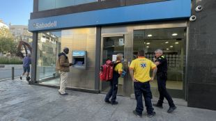 Un home atraca un banc a Blanes i s'emporta 18.000 euros en efectiu