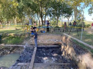 Troben a la Draga de Banyoles cabanes dels primers pobladors del 5.290 aC