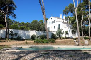 Neix la residència literària Finestres a la casa Sanià de Palamós