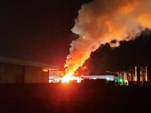 Ensurt a Celrà per un incendi a la farmacèutica Medichem