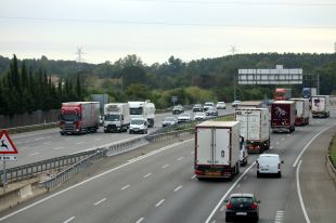 Trànsit prepara un tram de cent quilòmetres de velocitat variable a l'AP-7 entre Maçanet i el Vendrell