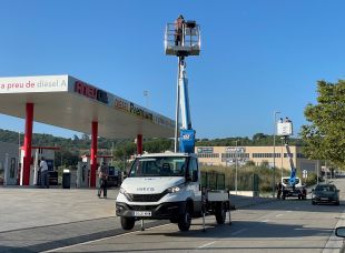 Calonge canvia més de 4.700 punts de llum de la via pública