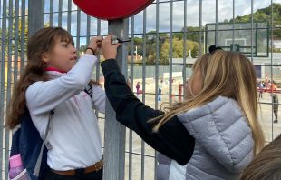 Deu escoles de Girona mesuren la qualitat de l’aire del seu entorn