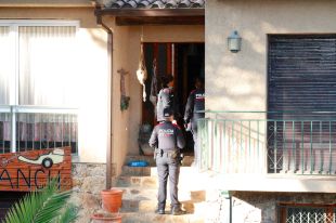 Detingut l'home que s'ha atrinxerat a punta d'escopeta a Lloret quan l'anaven a desnonar