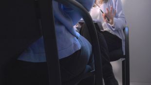 Una víctima d'agressió sexual explica el seu dolor: ''No hi veia la sortida, però hi és''