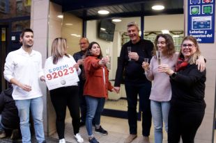 Salt reparteix dècims premiats amb un cinquè premi