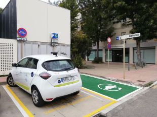 El cotxe elèctric compartit de Palamós ha fet 8.684 km en 266 reserves al llarg d'un any