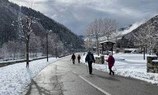 La nevada enfarina el Ripollès i deixa 10 centímetres de neu a punts com Setcases 