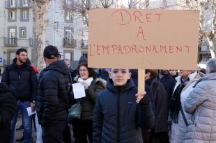 Campuzano recorda a l'alcaldessa de Ripoll que ha de garantir educació i sanitat a tots els menors