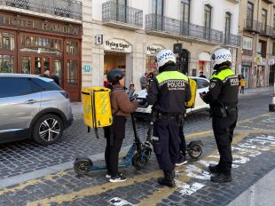 Figueres vol prohibir la circulació de patinets pel centre de la ciutat 