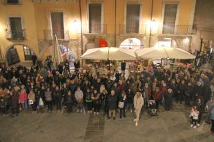 150 persones reclamen ''justícia'' a Torroella per la veïna assassinada