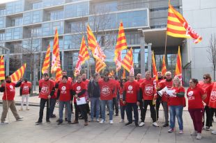 Protesta de treballadors i recurs d’UGT per la liquidació de l’empresa Artigas Alimentària
