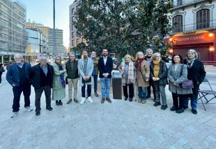 Girona restitueix la placa que rememora i condemna l’entrada dels franquistes a la ciutat