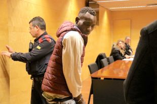 Trien el jurat i comença el judici a l'acusat de matar un jove a ganivetades a Masarac
