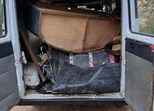 Detingut a Caldes un home que feia abocaments il·legals amb una furgoneta robada