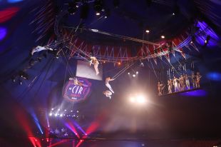 El Festival de Circ de Girona batrà el rècord de trapezistes en una mateixa atracció