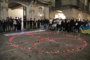 Girona demana un alto el foc a totes les guerres