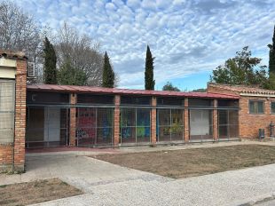Girona reforma la coberta de l’espai social i consultori local de Pont Major