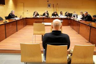 5 anys de presó  per l'acusat d'abusar d'una companya de feina mentre dormia beguda a Girona