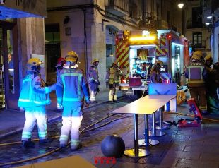 Cinc ferits en l'incendi en un habitatge del Barri Vell de Girona