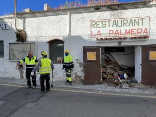 L'Escala inicia l'enderroc de l'antic restaurant la Palmera