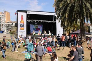 El Black Music Pícnic omple el parc del Migdia de Girona en la seva 8ena edició