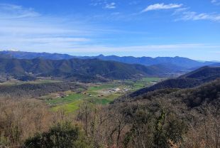 La Vall de Bianya cedirà els terrenys per fer l’escola quan Educació es comprometi a fer el centre