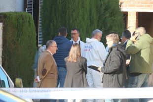 Detingut el pare que hauria matat el fill i apunyalat la mare a Bellcaire d’Empordà