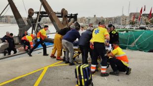 Rescaten el patró d'una embarcació de Blanes que va patir un ictus pescant mar endins