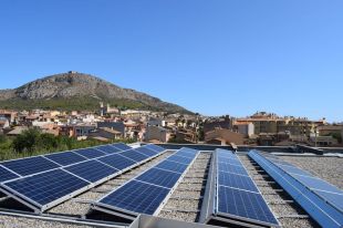 Torroella encarrega un estudi per conèixer la forma més eficient d’implantar l’energia solar