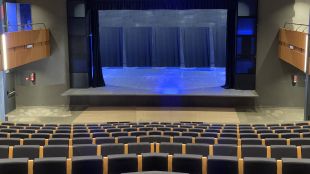 Besalú estrena a Cal Tronc programació estable de música i teatre