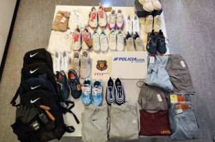 Cinc detinguts per furtar roba valorada en 1.867 euros a la Jonquera