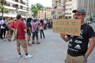 Centenars de famílies gironines fa mesos que esperen cobrar la renda mínima d'inserció