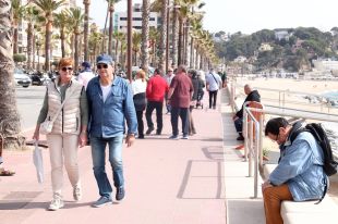Girona segueix beneficiant-se de la Setmana Santa i a l'abril crea 9.579 llocs de treball