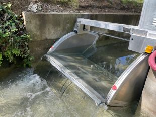 Banyoles estrena comportes basculants automatitzades per regular la sortida d'aigua de l'estany