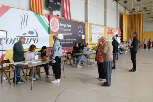 El vot al PSC creix en zones amb menys renda i menys estudis superiors, al revés que Junts+