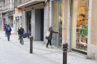 Els preus s'apugen set dècimes a l'abril a Girona per l'alça de la roba, l'electricitat i els allotjaments turístics