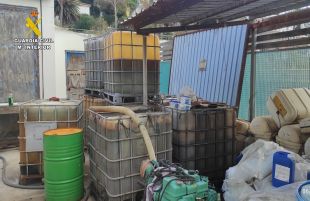 Denunciada una empresa per fer abocaments de contaminants al port de Roses
